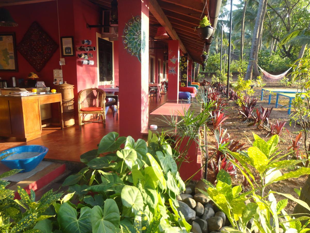 The Yuppi Hippi Female Hostel Anjuna Exterior foto